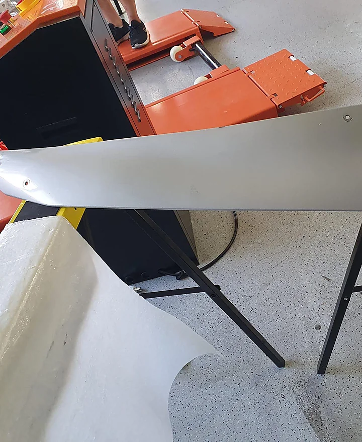 Motorrad, Teilfolierung, Bild 1