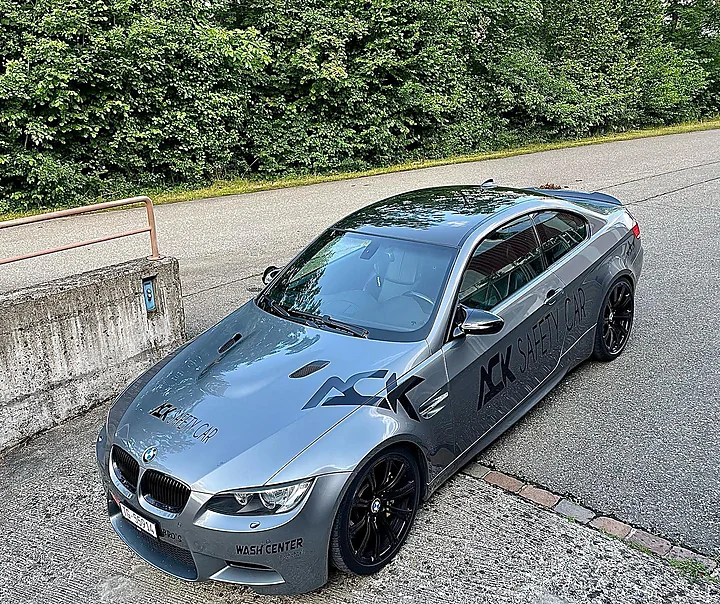 BMW M3 (E92), Beschriftung, Bild 1