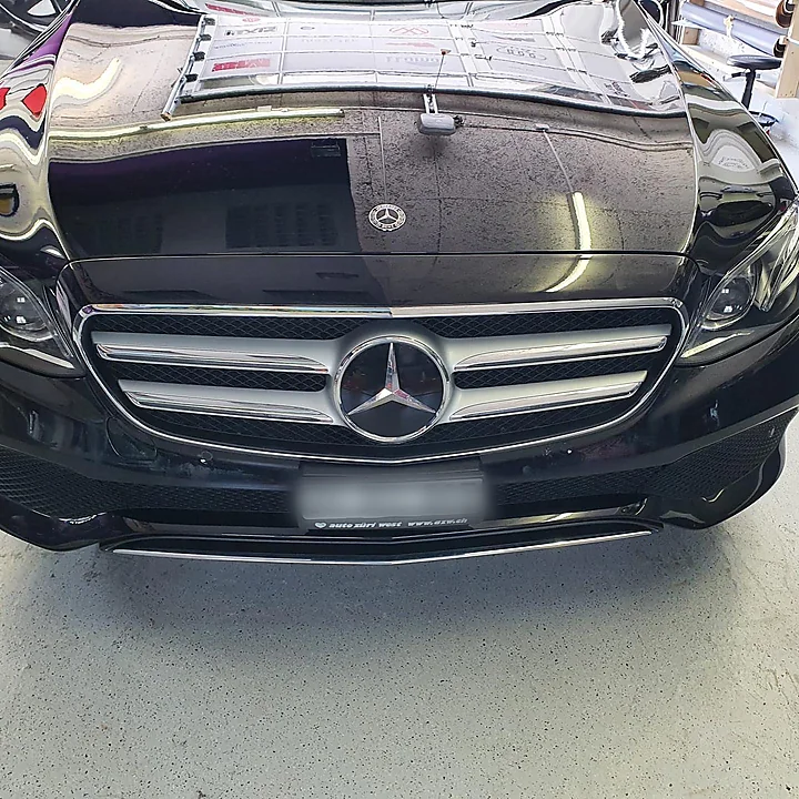 Mercedes-Benz E-Klasse, Chrome Delete, Bild 1