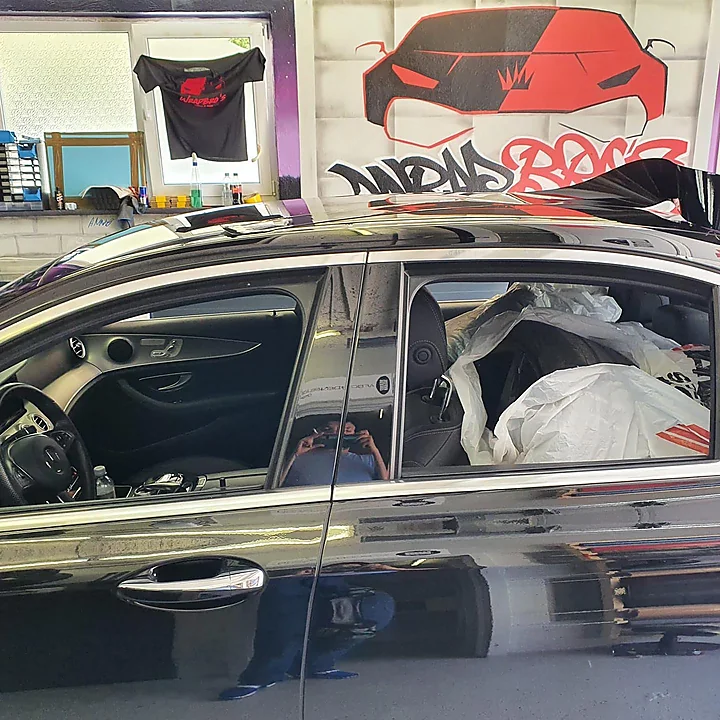 Mercedes-Benz E-Klasse, Chrome Delete, Bild 2