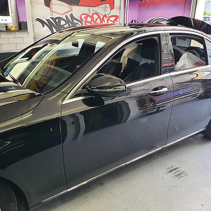 Mercedes-Benz E-Klasse, Chrome Delete, Bild 3