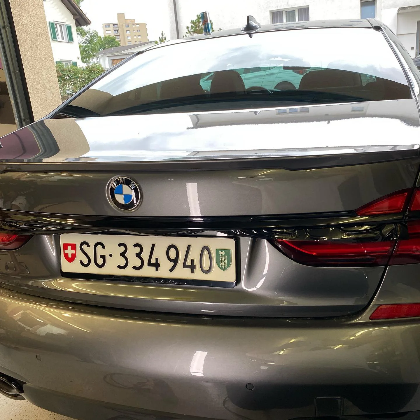 BMW 7er, Chrome Delete