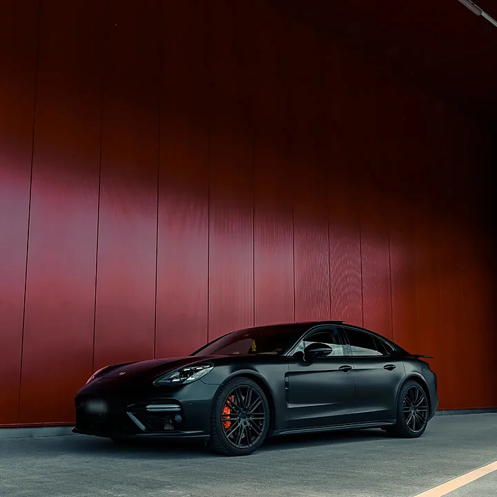 Porsche Panamera Turbo, Folierung + Lackierung, Bild 1