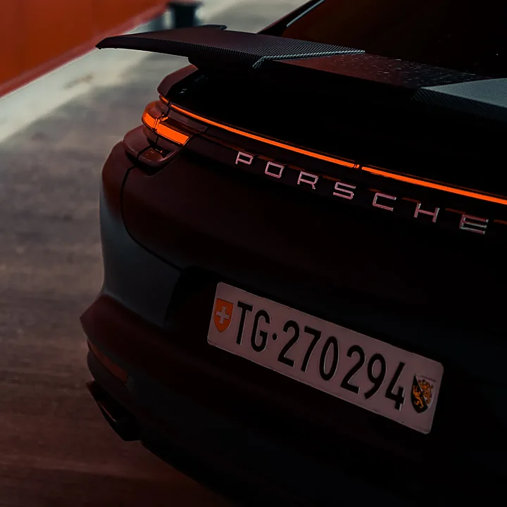 Porsche Panamera Turbo, Folierung + Lackierung, Bild 9