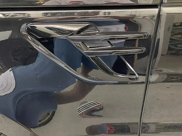 Range Rover Sport, Scheibenersatz + Teilfolierung, Bild 3