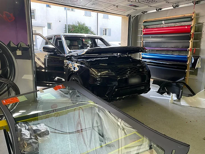 Range Rover Sport, Scheibenersatz + Teilfolierung, Bild 6