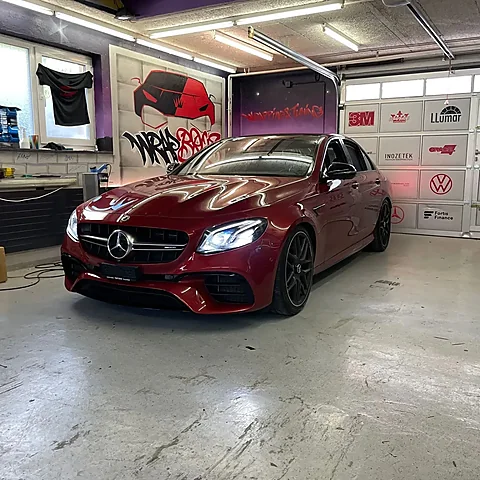 Mercedes-AMG E63 S, Chrome Delete von WrapBro's