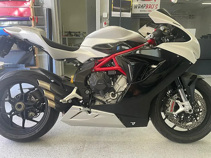 MV Agusta F3 800 (Motorrad), Motorradfolierung, Bild 4