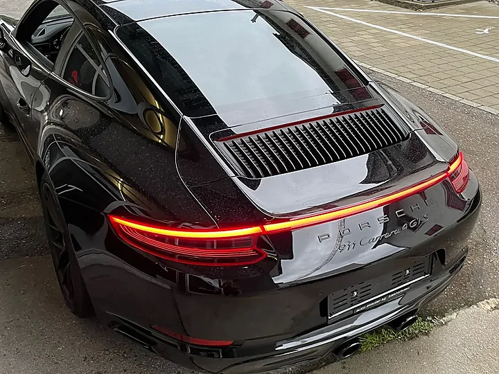 Porsche 911 Carrera 4 GTS, Tönung, Bild 7