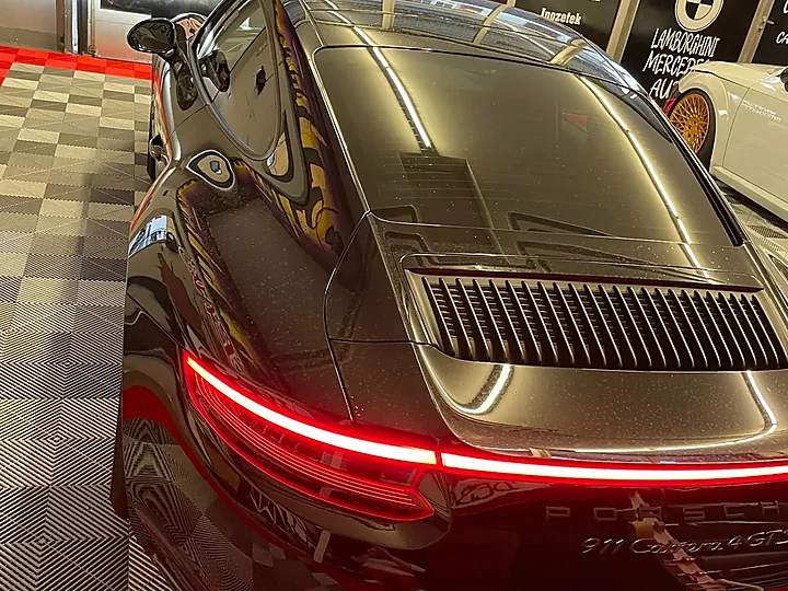Porsche 911 Carrera 4 GTS, Tönung, Bild 8