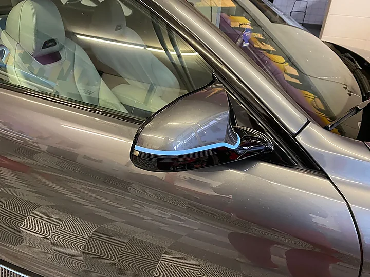 BMW M4, Teilfolierung + Beschriftung, Bild 2