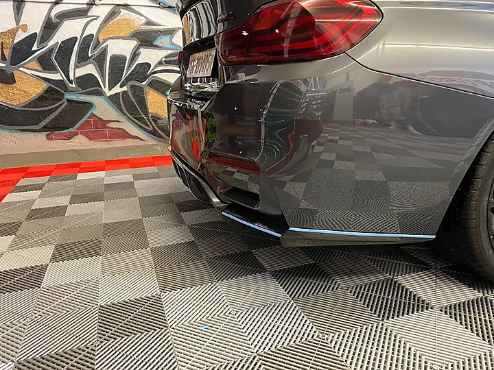 BMW M4, Teilfolierung + Beschriftung, Bild 3