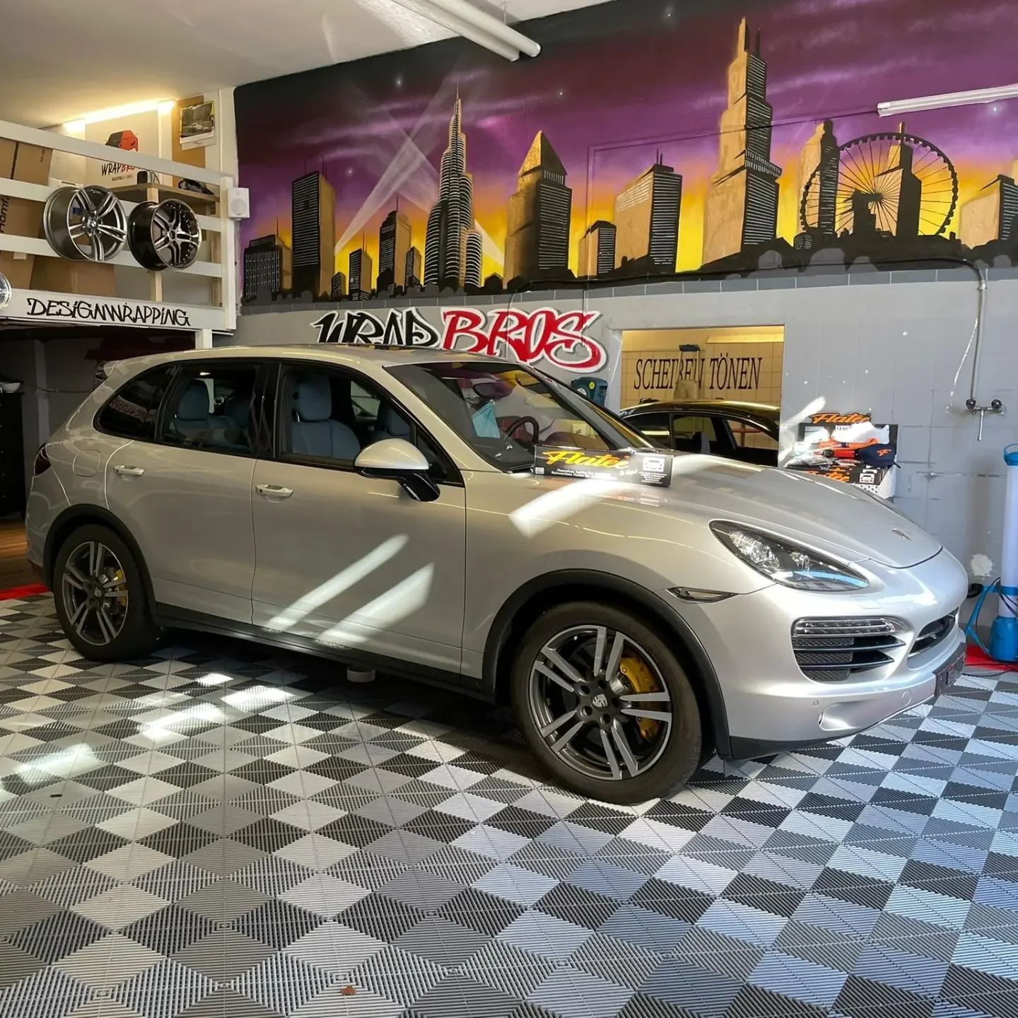 Porsche Cayenne, Chrome Delete + Bodykit