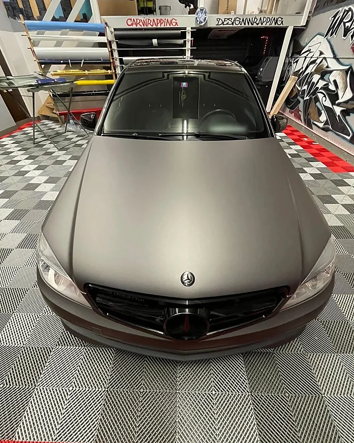 Mercedes-Benz C-Klasse, Folierung, Bild 1