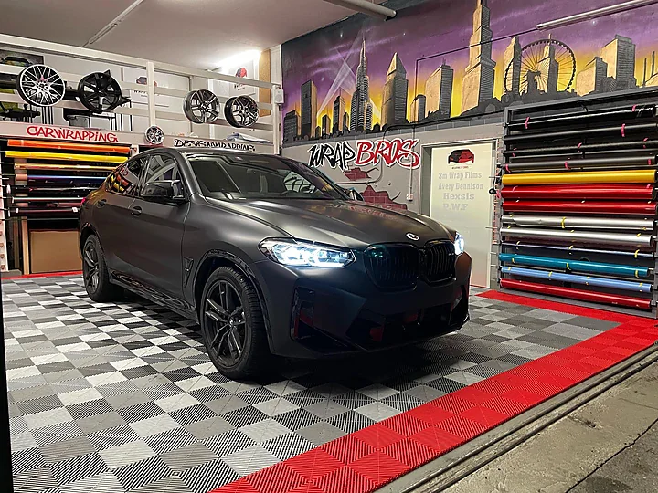 BMW X4 M Competition, Folierung + Reinigung, Bild 1