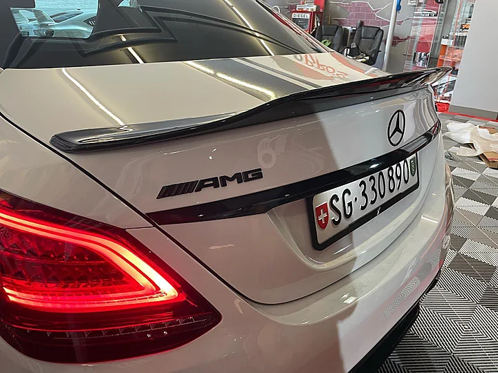 Mercedes-AMG C63 S, Chrome Delete + Beschriftung, Bild 3