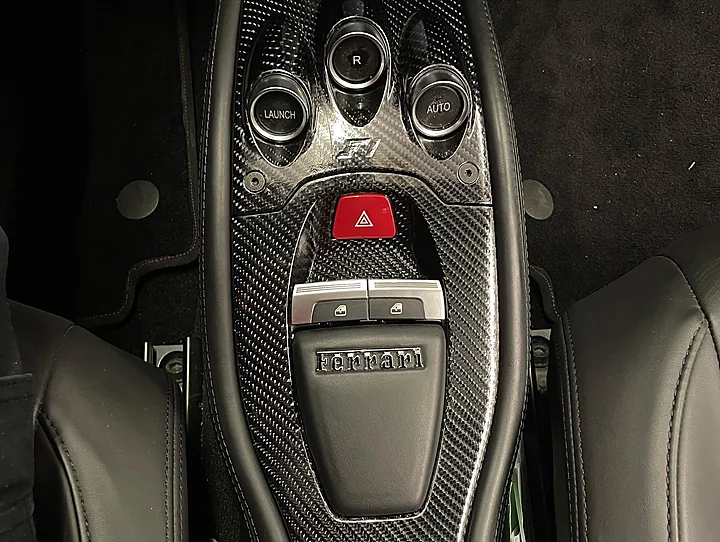 Ferrari 458 Italia, Interieur, Bild 7