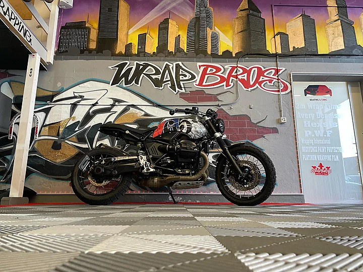 BMW R nineT Scrambler (Motorrad), Motorradfolierung + Design, Bild 5