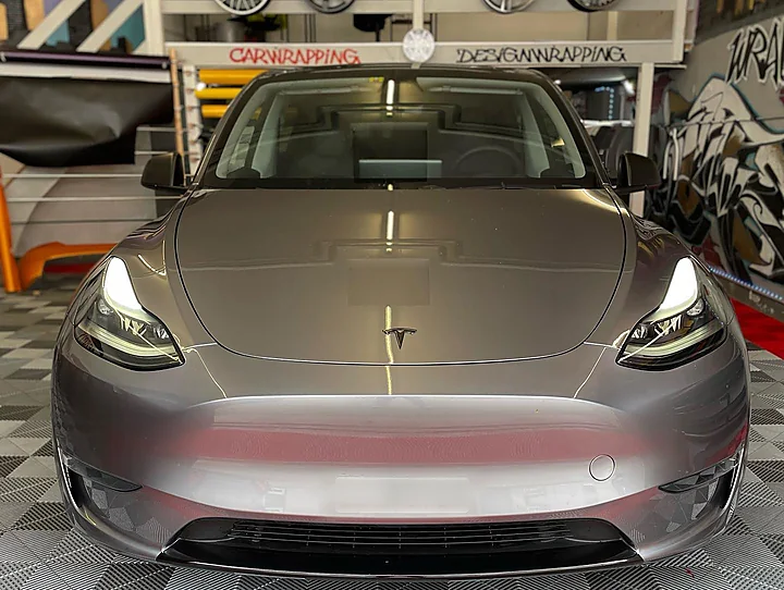 Tesla Model Y Performance, Chrome Delete, Bild 9