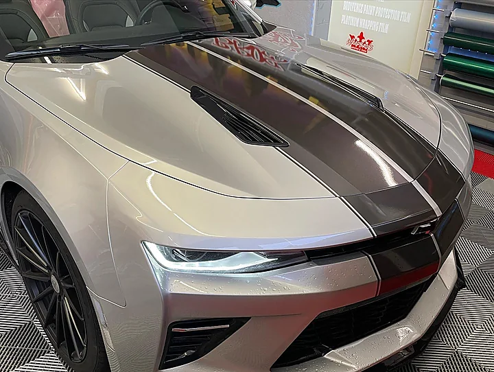 Chevrolet Camaro, Teilfolierung, Bild 2