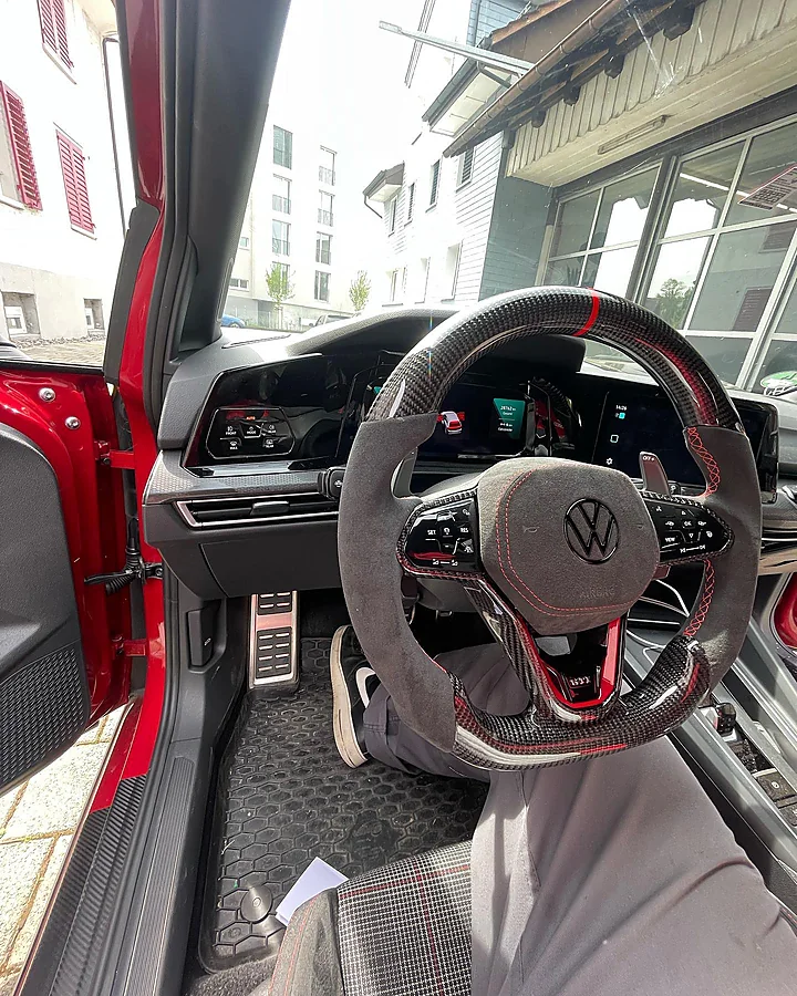 VW Golf 8 GTI, Interieur, Bild 1