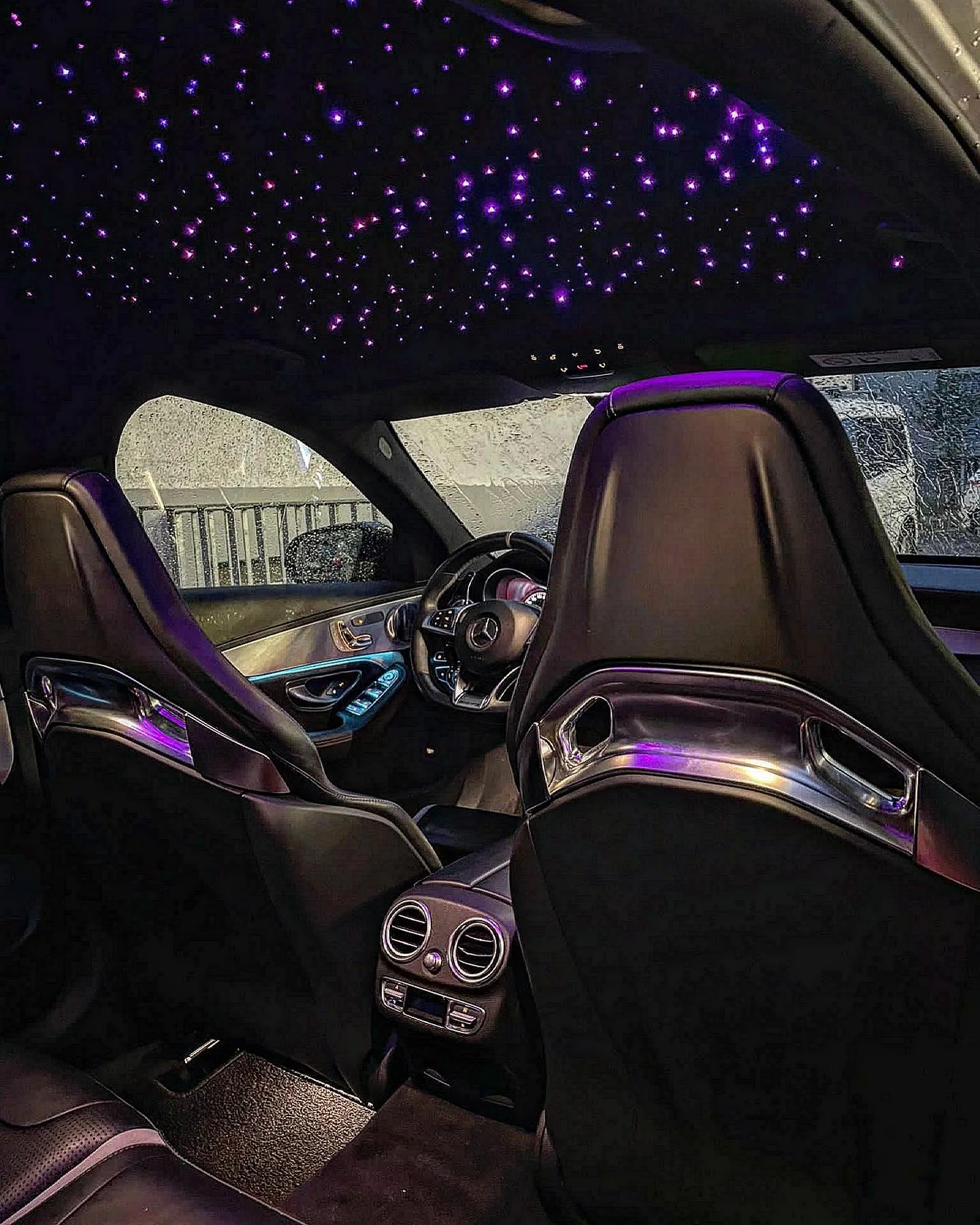 Interieur und Sternenhimmel bei WrapBro's
