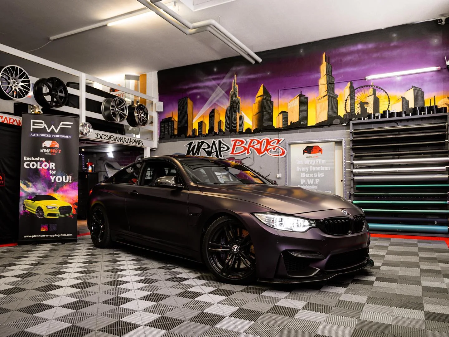 BMW M4, Folierung