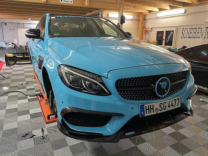 Fahrzeug für Senad Gashi (Ringfluencer Mobil), Folierung + Beschriftung + Reinigung, Bild 4