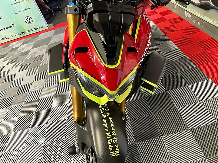 Ducati Streetfighter V4 S (Motorrad), Motorradfolierung + Design, Bild 9