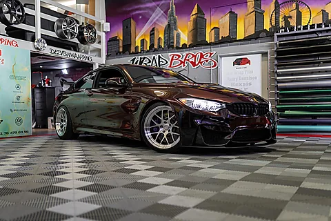 BMW M4, Folierung + Felgen von WrapBro's
