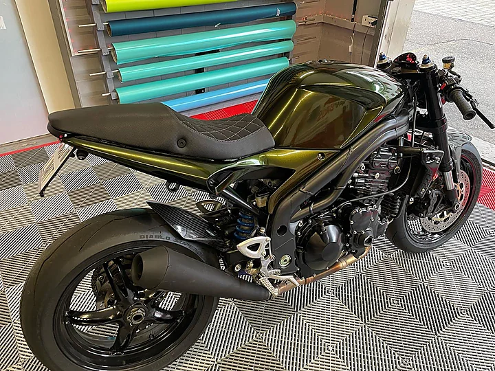 Triumph Speed Triple (Motorrad), Motorradfolierung, Bild 5