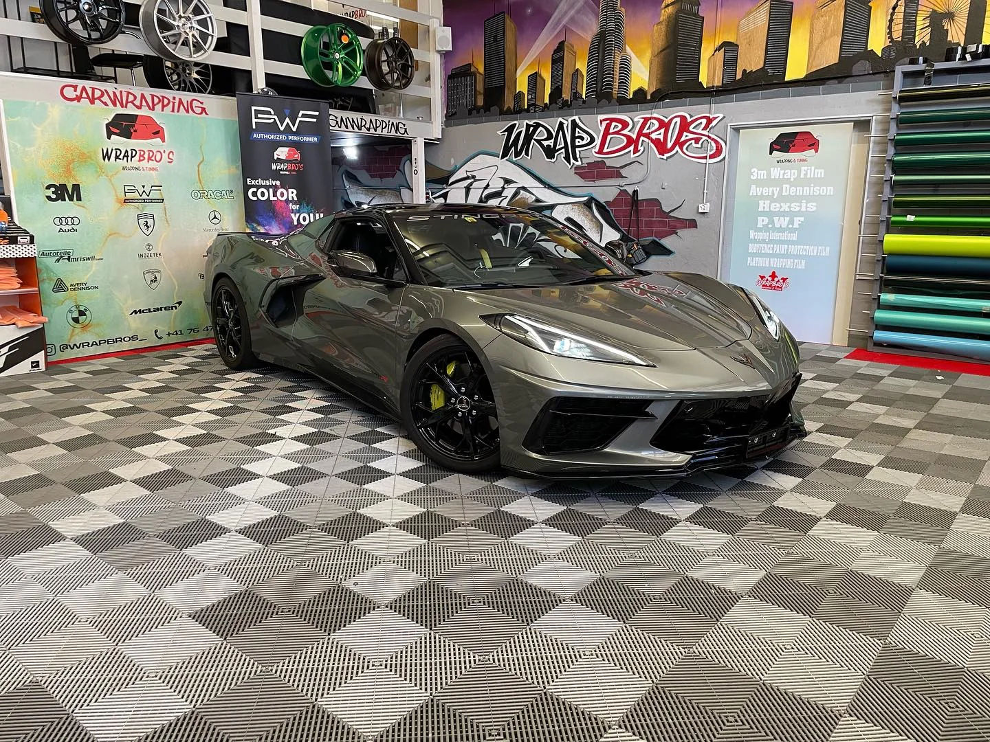 Chevrolet Corvette Stingray, Teilfolierung