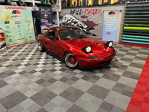 Mazda MX-5 Miata, Folierung von WrapBro's