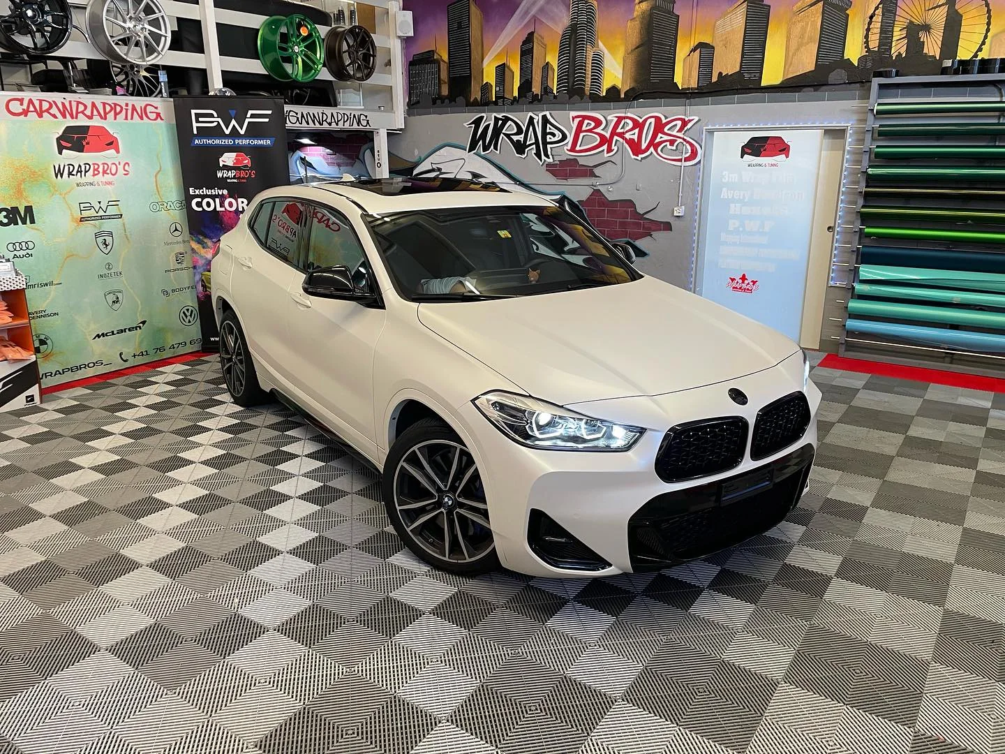 BMW X2 M, Folierung