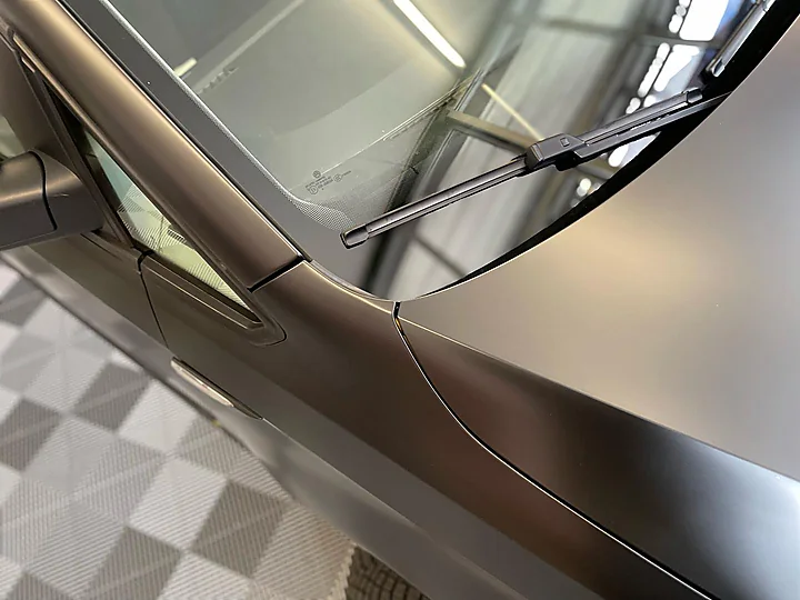VW Caddy (Firmenfahrzeug), Folierung + Beschriftung, Bild 1
