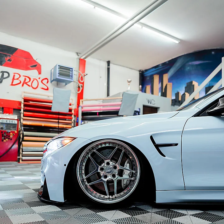 BMW M4, Folierung, Bild 2