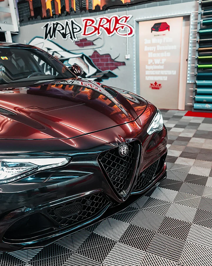 Alfa Romeo Giulia Quadrifoglio, Folierung, Bild 1