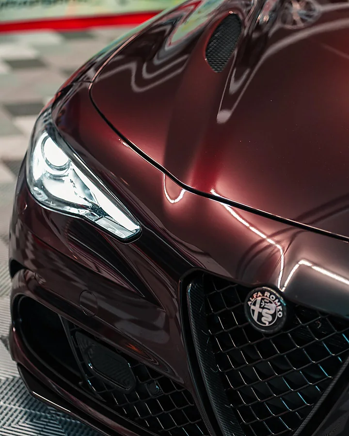 Alfa Romeo Giulia Quadrifoglio, Folierung, Bild 4