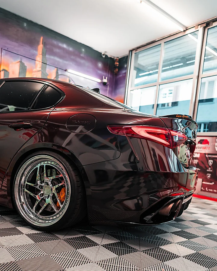 Alfa Romeo Giulia Quadrifoglio, Folierung, Bild 7