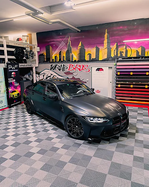 BMW M3 (G80), Folierung von WrapBro's