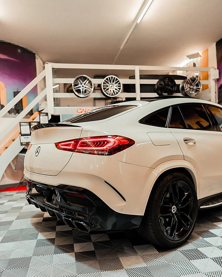 Mercedes-Benz, Folierung, Bild 3