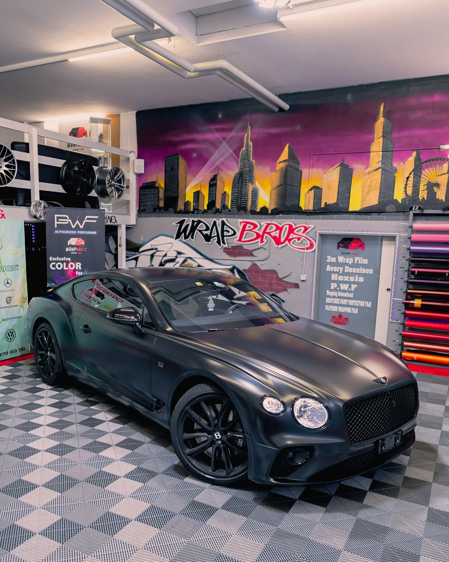 Bentley Continental GT First Edition, Folierung