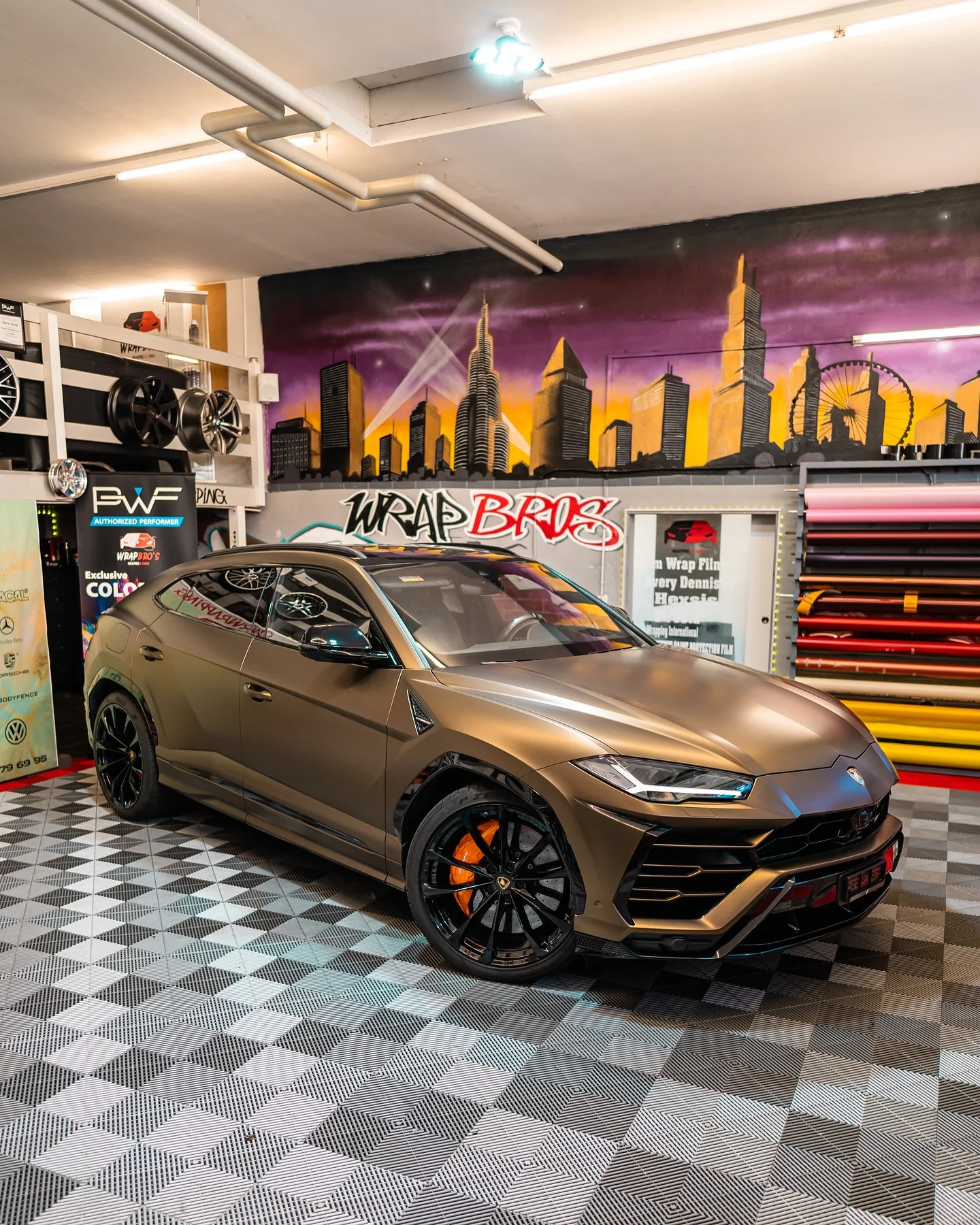 Lamborghini Urus, Folierung