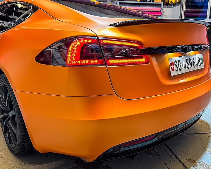 Tesla, Folierung, Bild 4