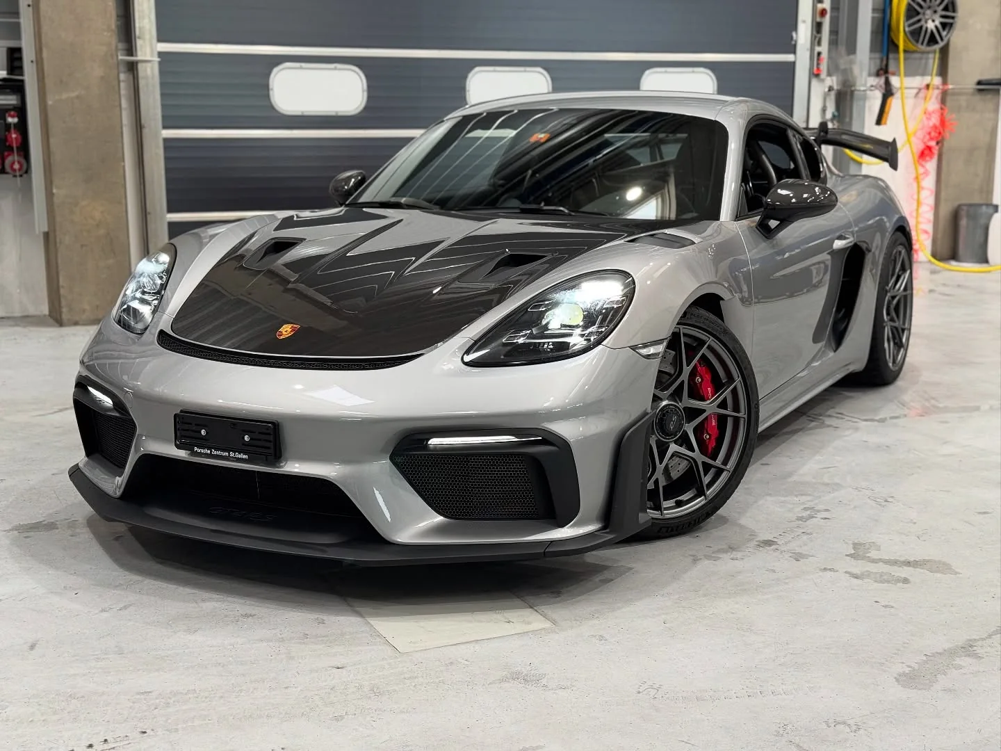 Porsche 718 Cayman GT4 RS Weissach, Lackierung + PPF + Folierung