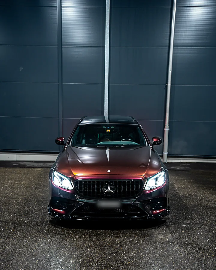 Mercedes-Benz E-Klasse, Aufbereitung + Folierung, Bild 2