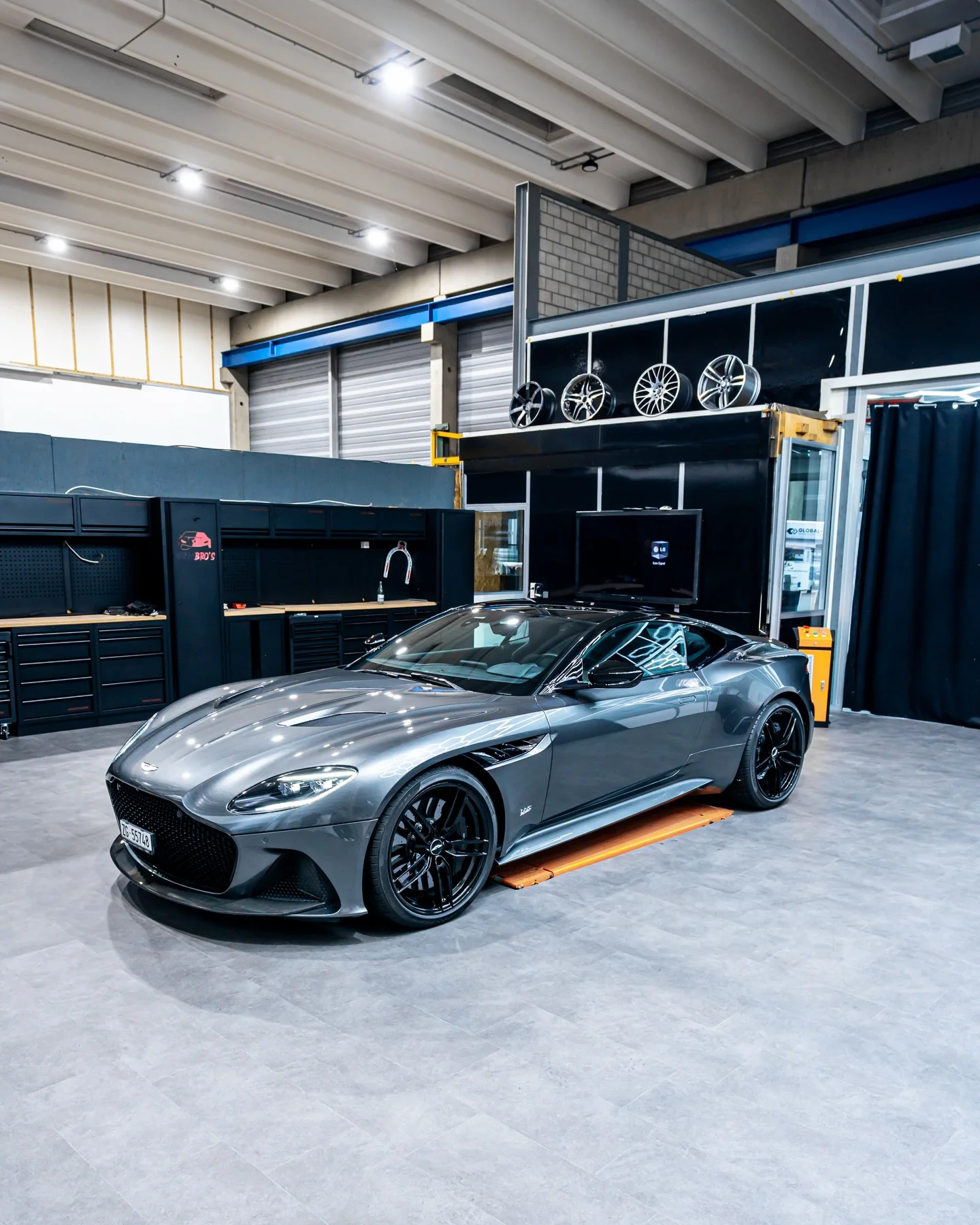 Aston Martin DBS Superleggera, PPF
