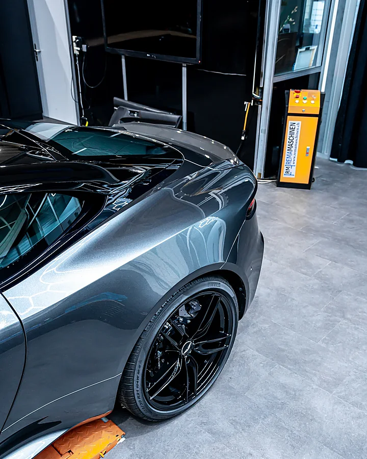 Aston Martin DBS Superleggera, PPF, Bild 8