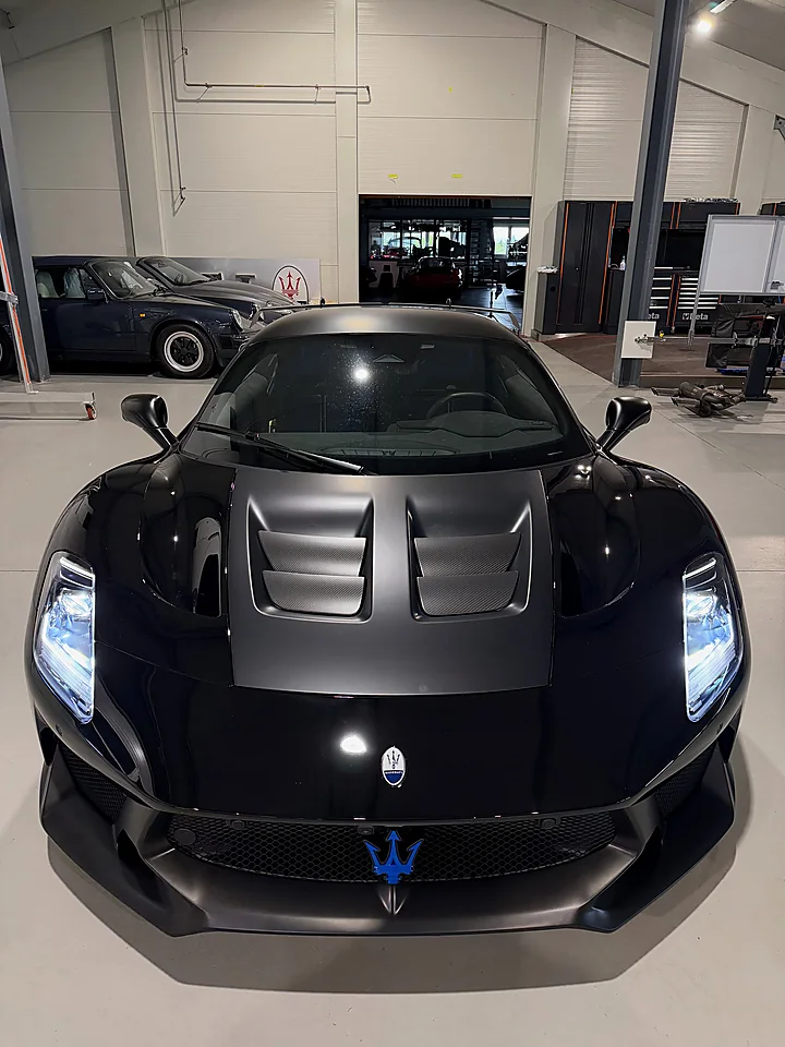 Maserati MC20 GT2 Stradale, PPF, Bild 1