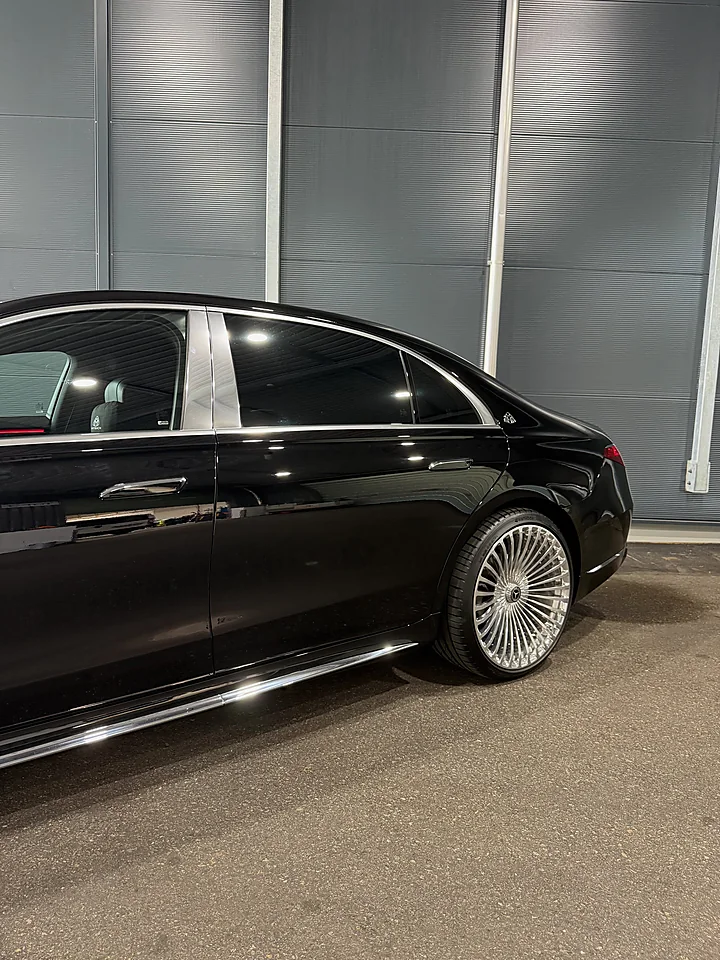 Mercedes mit Maybach-Umbau, PPF, Bild 5